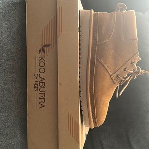 Selling my Uggs